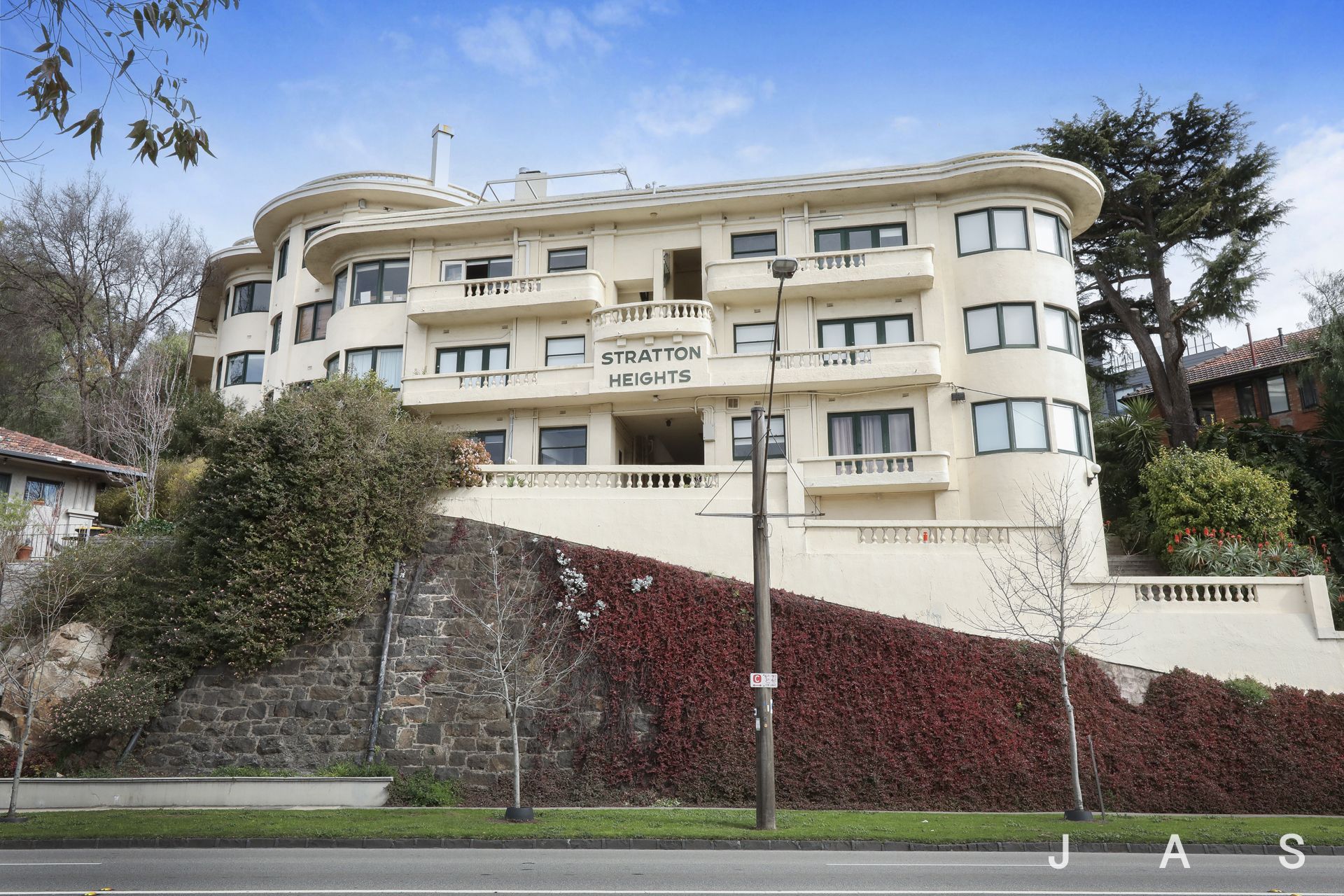 4/63 Alexandra Avenue South Yarra VIC, South Yarra - Thumbnail 2