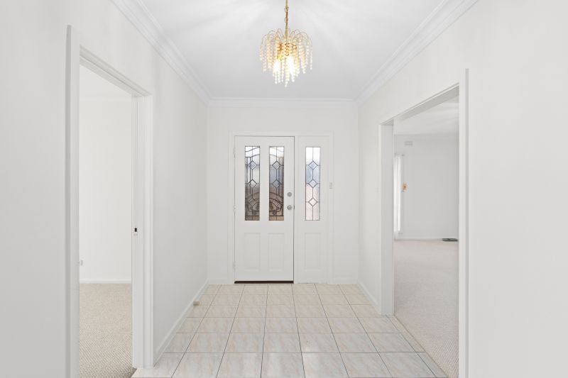 6 Queenscliff Road, Thomastown