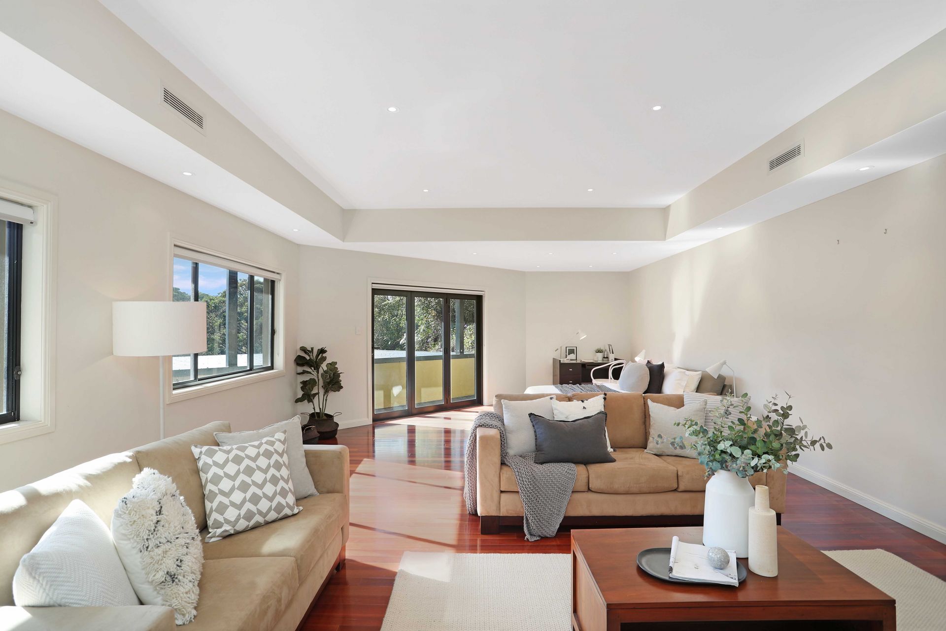 27 Alkaringa Road, GYMEA BAY, Gymea Bay - Thumbnail 2
