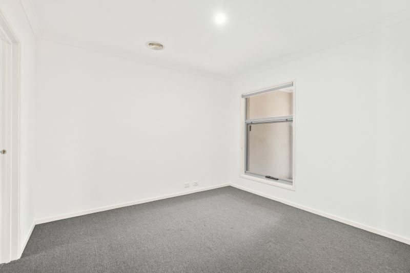 18 Viewrise Walk, Craigieburn