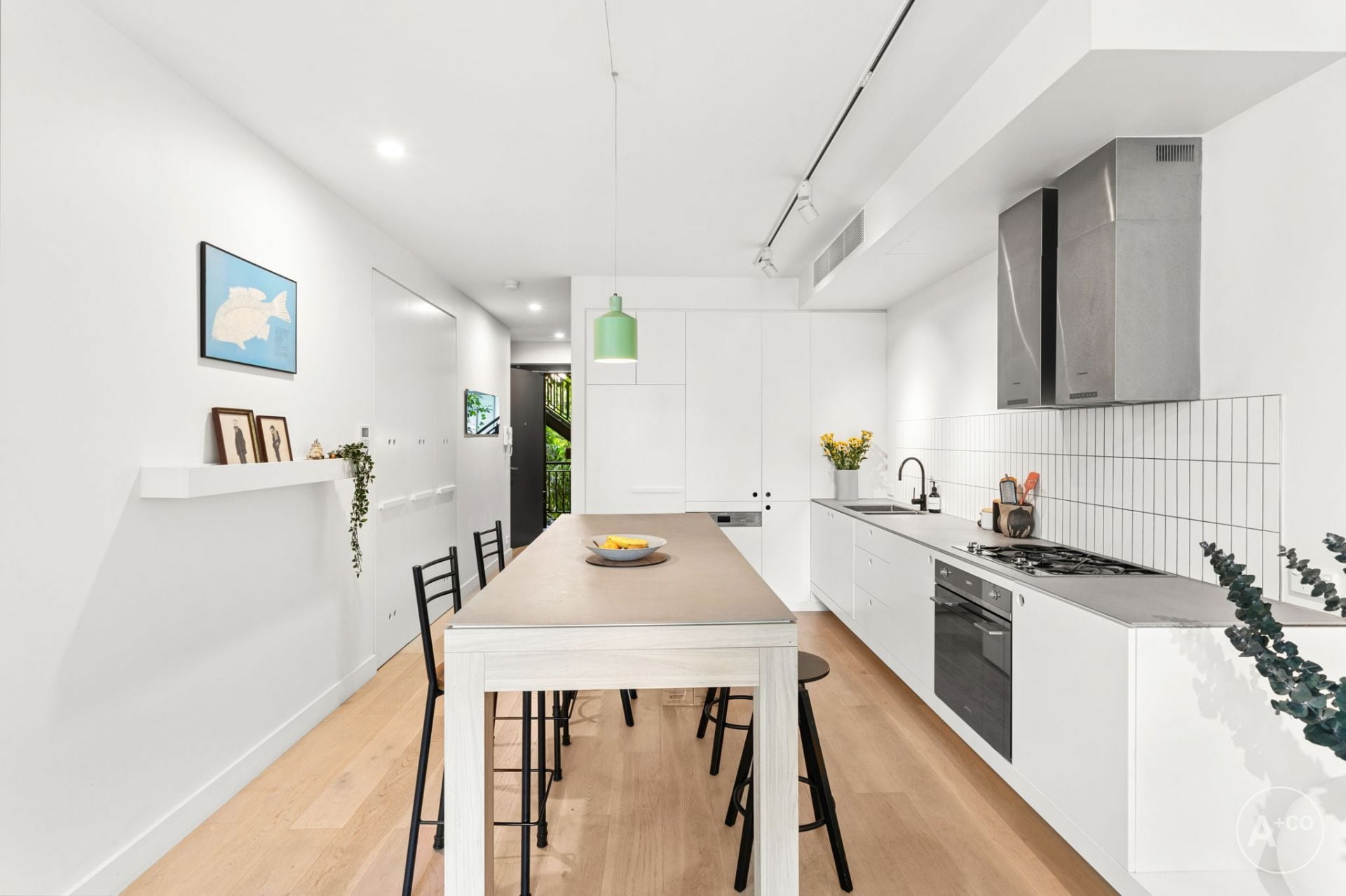 102A/810 Elizabeth Street, Waterloo, Waterloo - Thumbnail 3