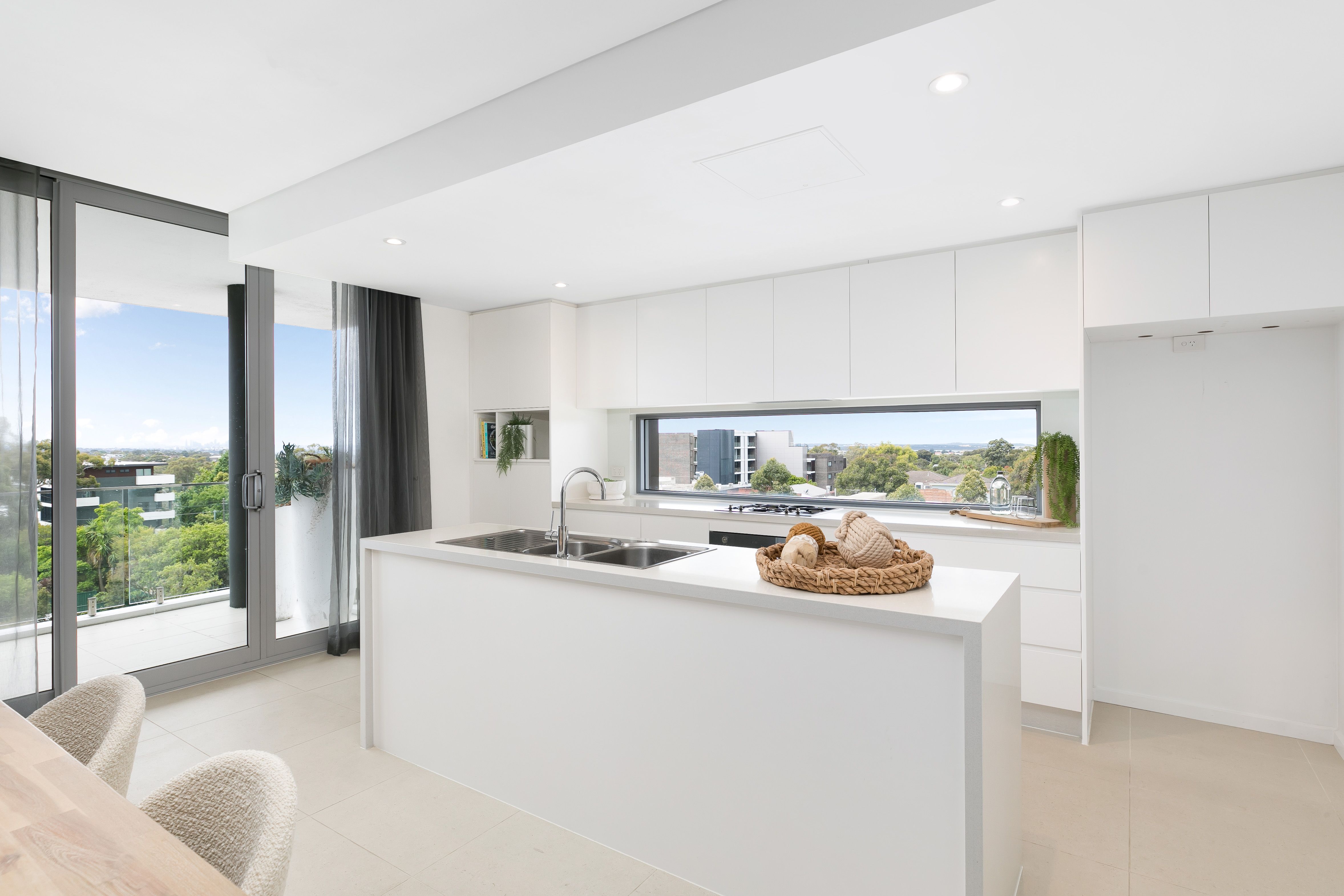 15/4 Warburton Street GYMEA 2227