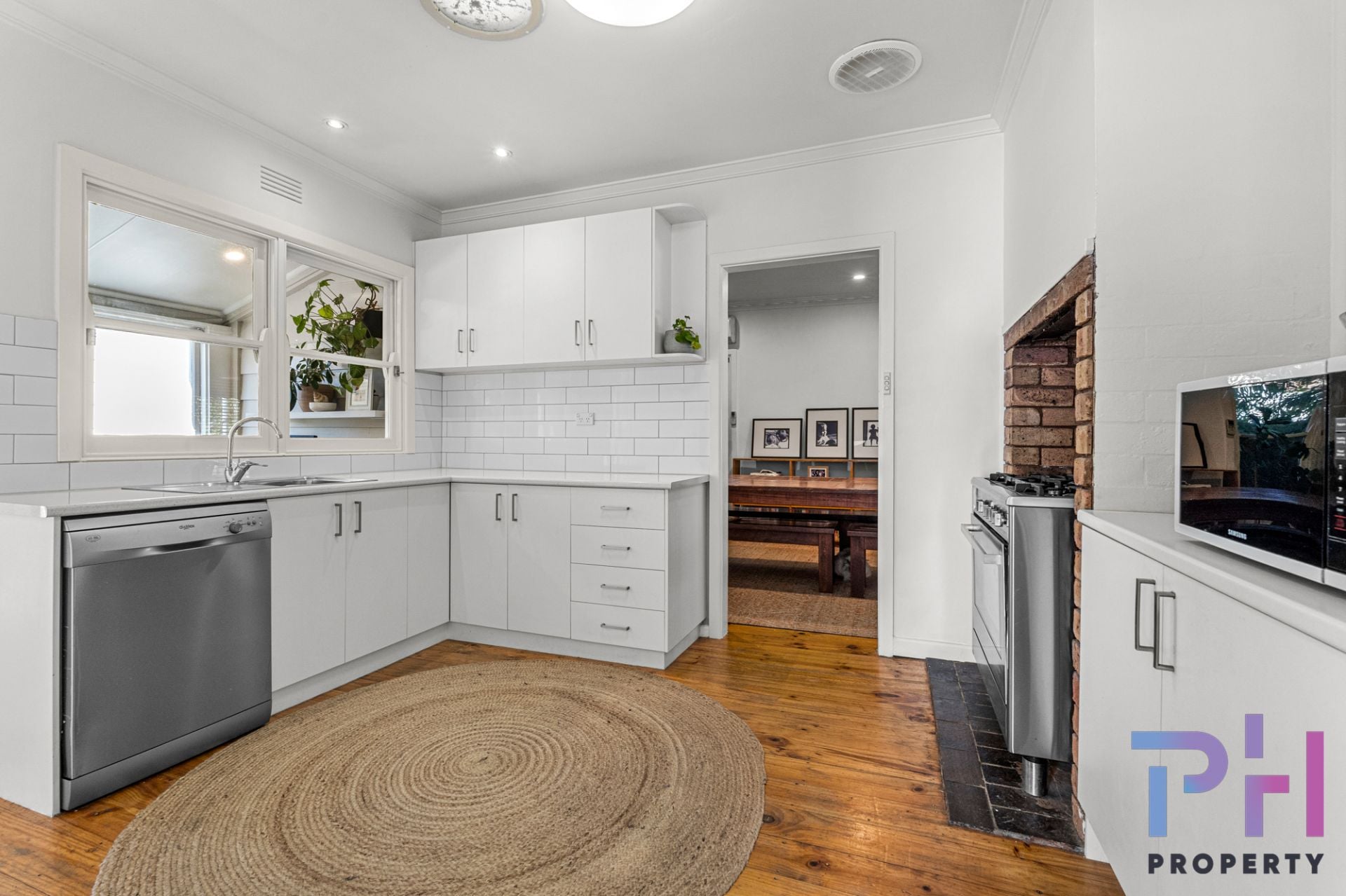 125 Havlin Street East Flora Hill VIC, East Flora Hill - Thumbnail 2