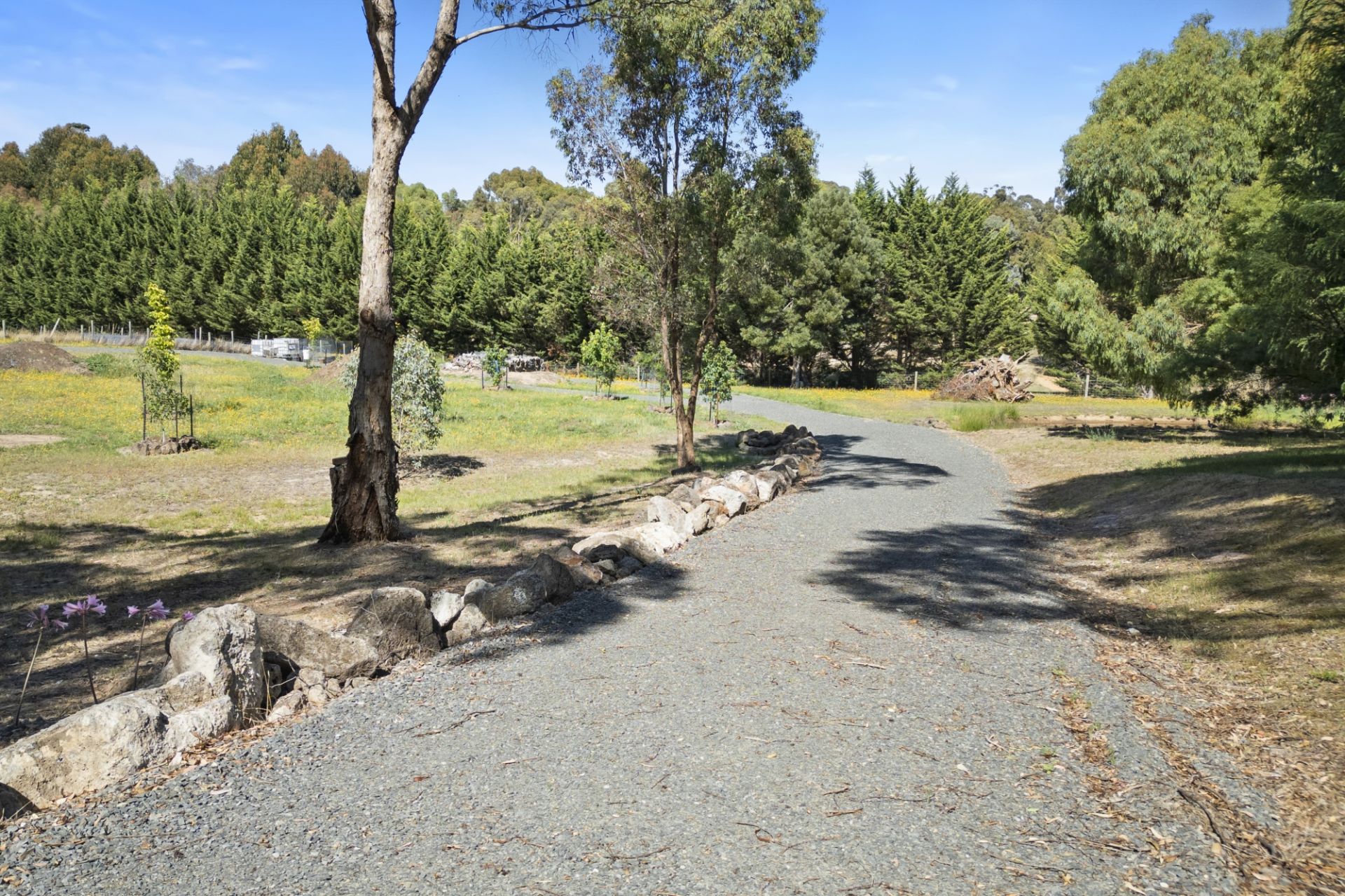 2/ Waubra-Talbot Road, Evansford - Thumbnail 7