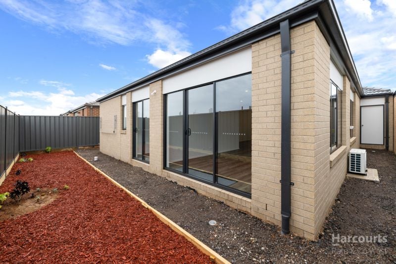 22 Enrica Drive, Melton South