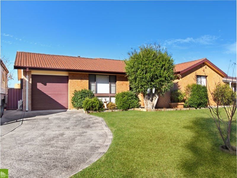 45 Huxley Drive, Horsley - Image 1