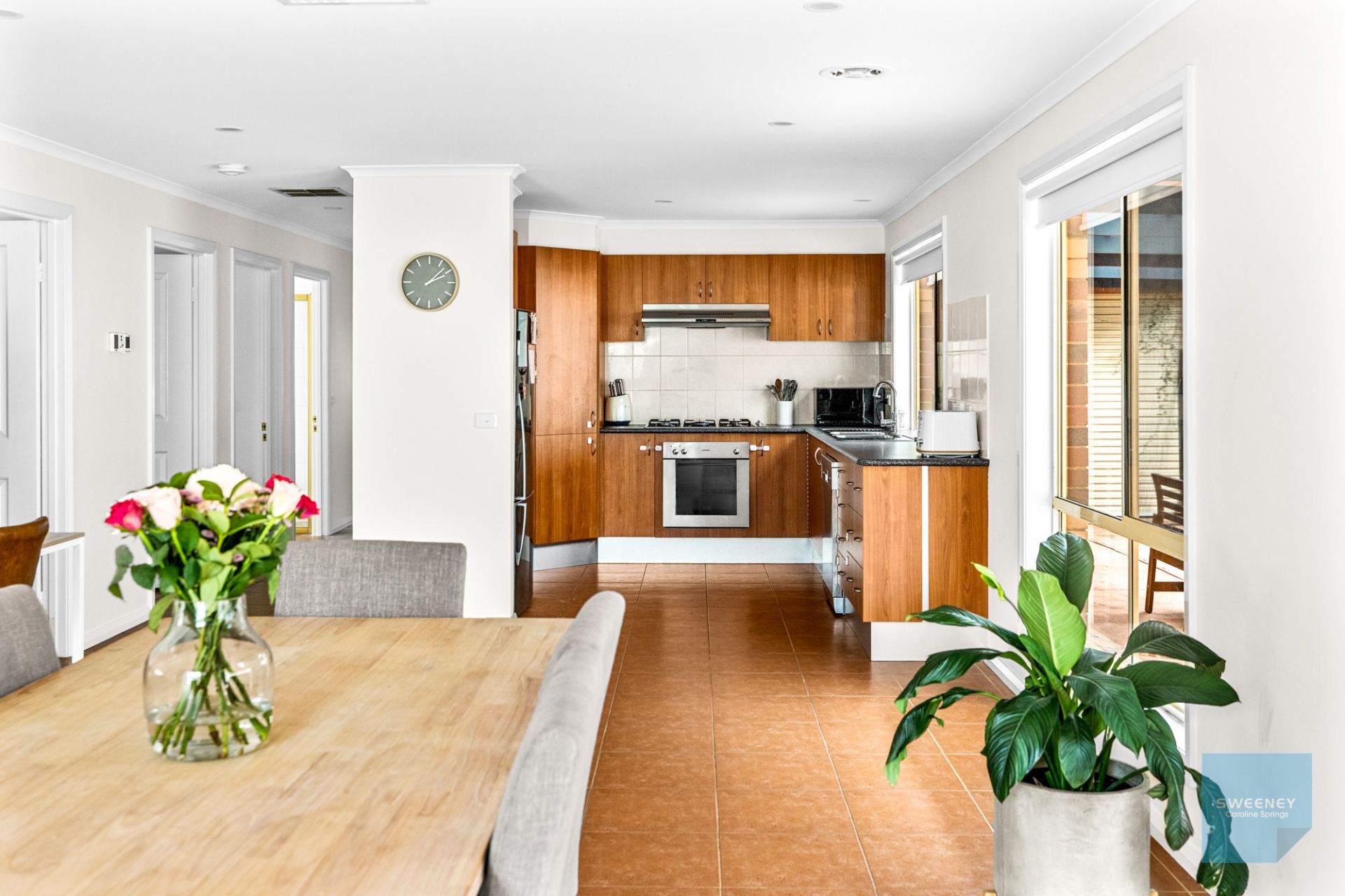 19 Edgbaston Parade, Caroline Springs - Thumbnail 8