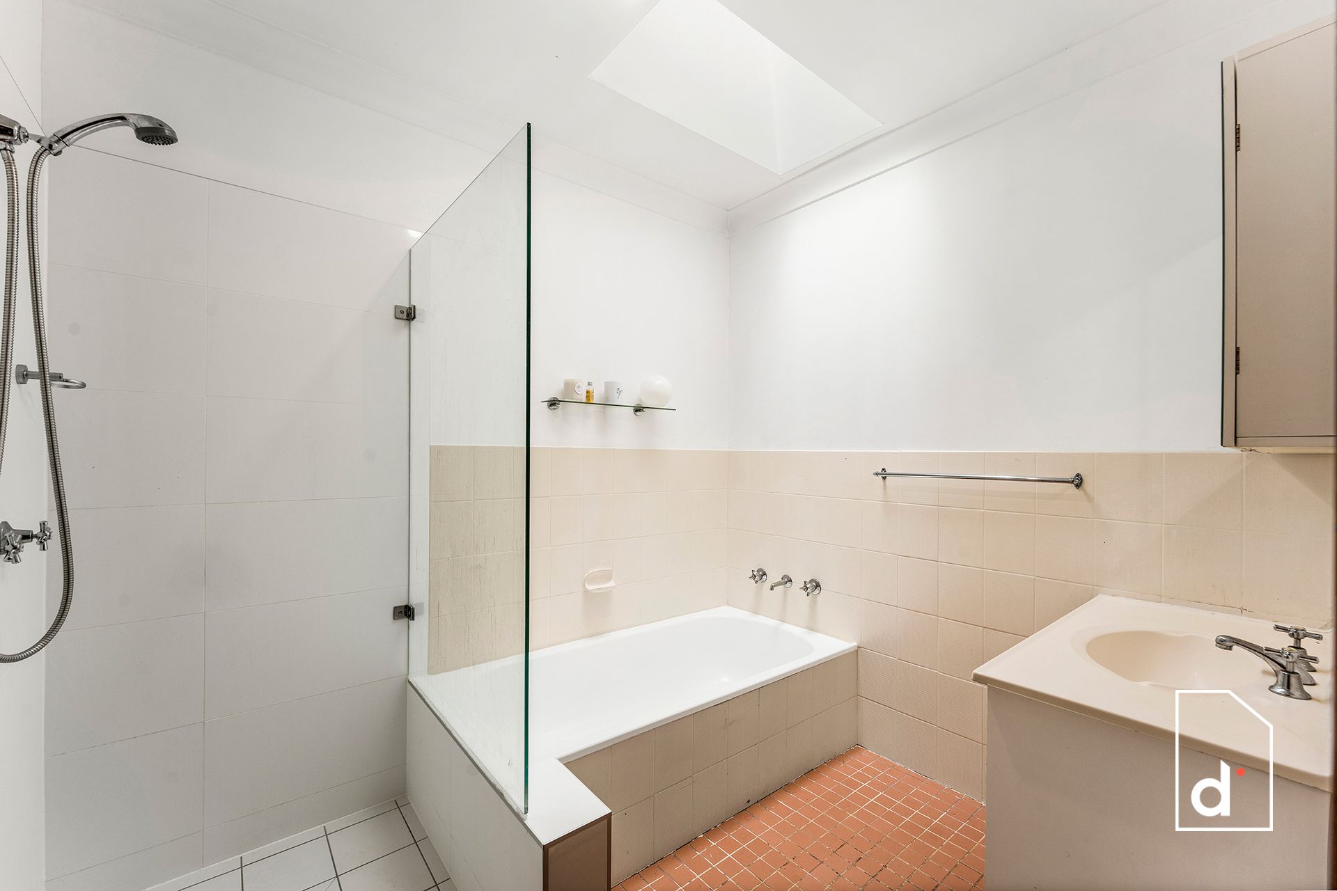 2/16 Popes Road, Woonona NSW