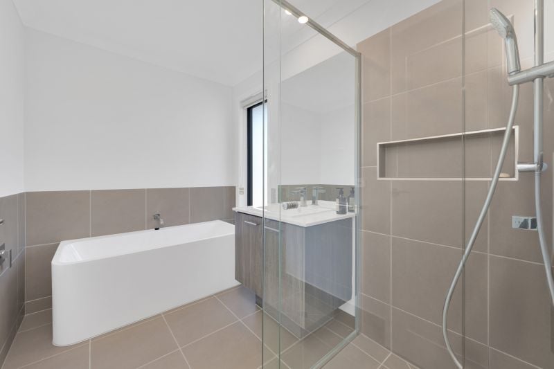 16 Wombargo Crescent, Wollert