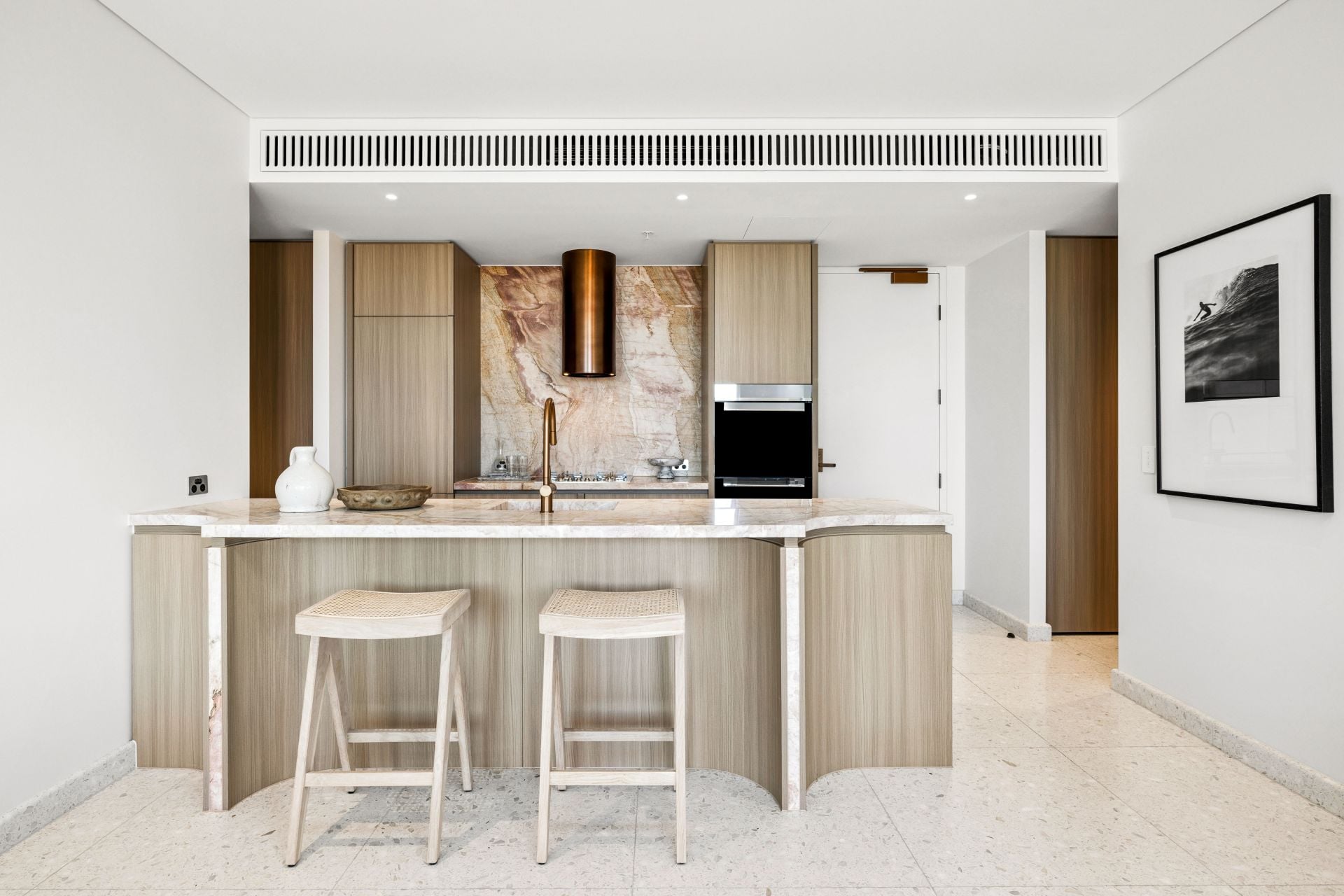 B311/81 Wellington Street, Bondi Beach, Bondi Beach - Thumbnail 2