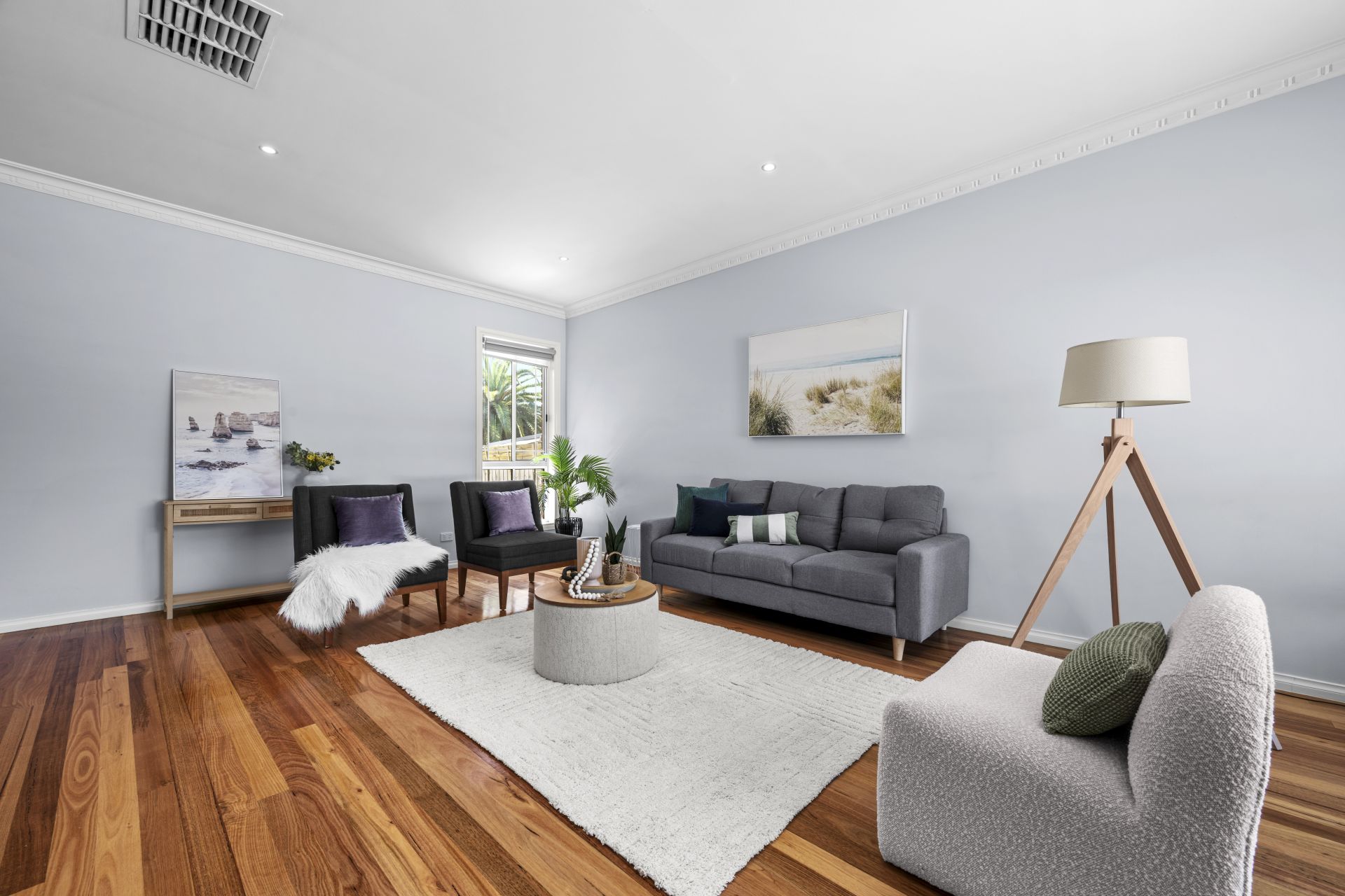 A Welcoming Home In A Quiet Lalor Court