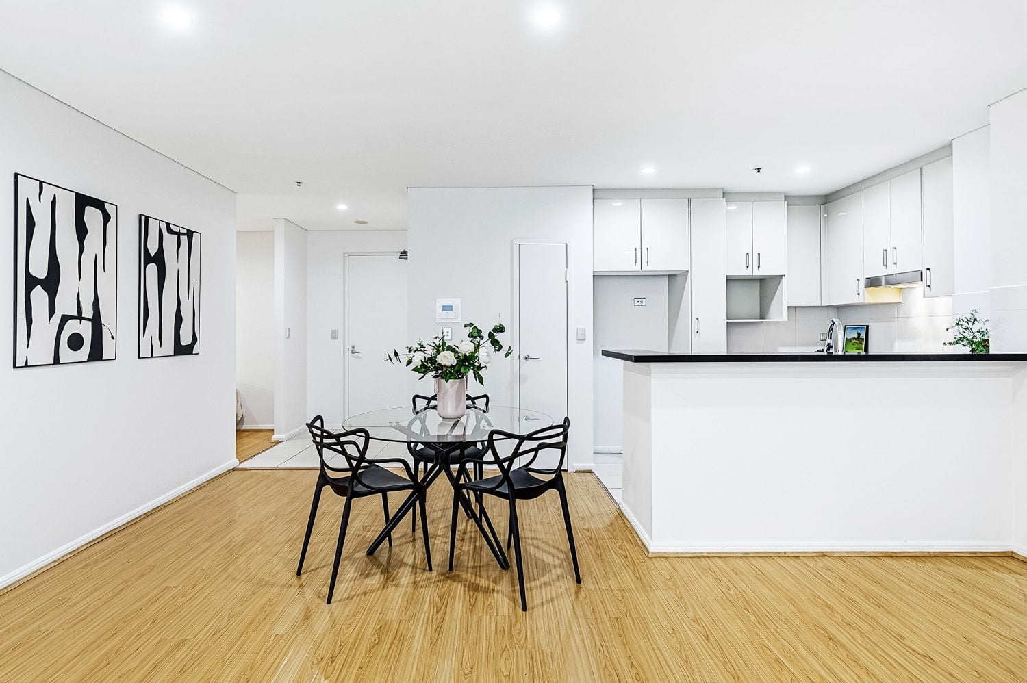 1208/88-90 George Street, Hornsby, Hornsby - Thumbnail 4