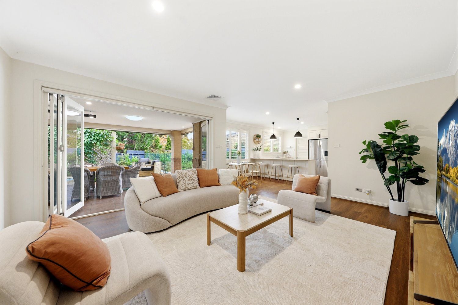 10 Gillard Way, North Epping, North Epping - Thumbnail 5