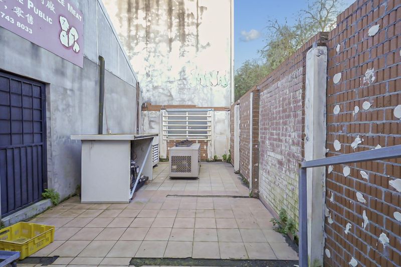 37 Carlingford Street, Regents Park, Park - Thumbnail 5
