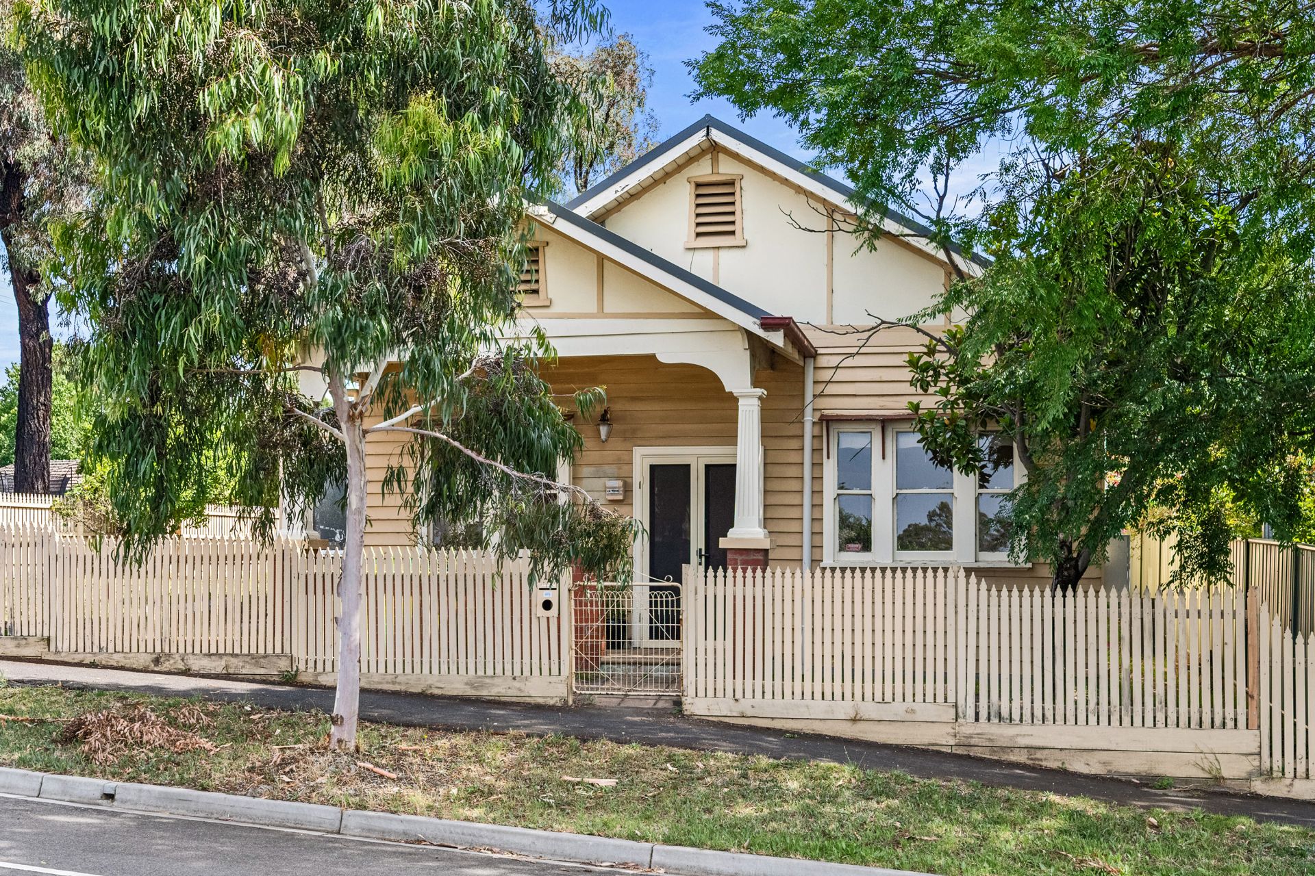 14 Eaglehawk Road, Ironbark, Ironbark, Ironbark - Thumbnail 2