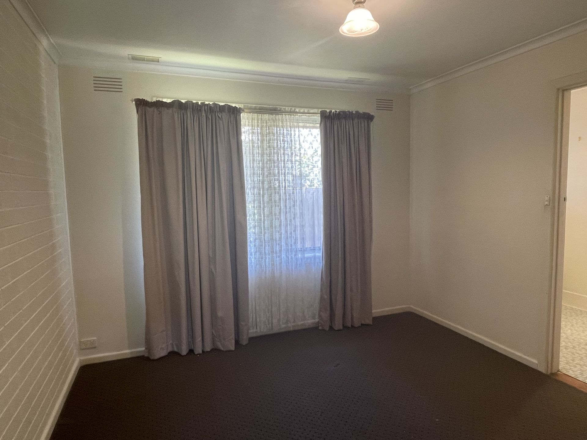 2/8 Station Street, Seaholme - Thumbnail 7