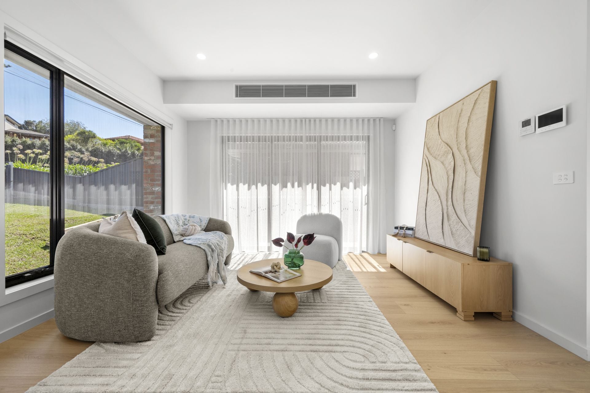Boutique Luxury in a Premium Reservoir Setting