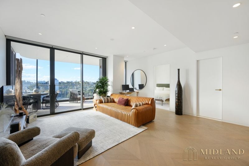 1402/61 Lavender Street, Milsons Point, Milsons Point - Thumbnail 2