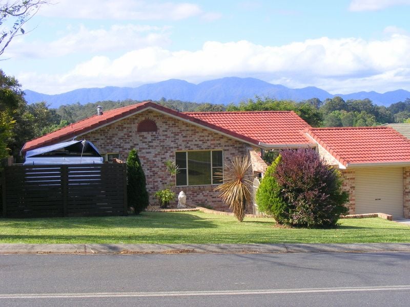 8 Jagera Drive BELLINGEN NSW