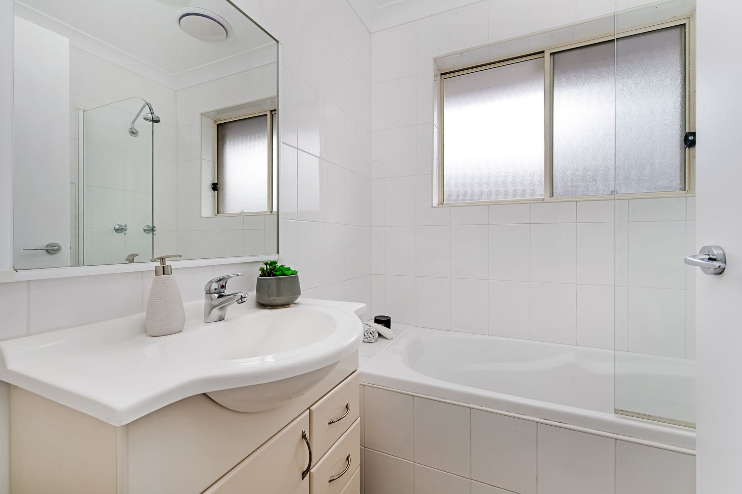 3/2C Carden Avenue, Wahroonga, Wahroonga - Thumbnail 6