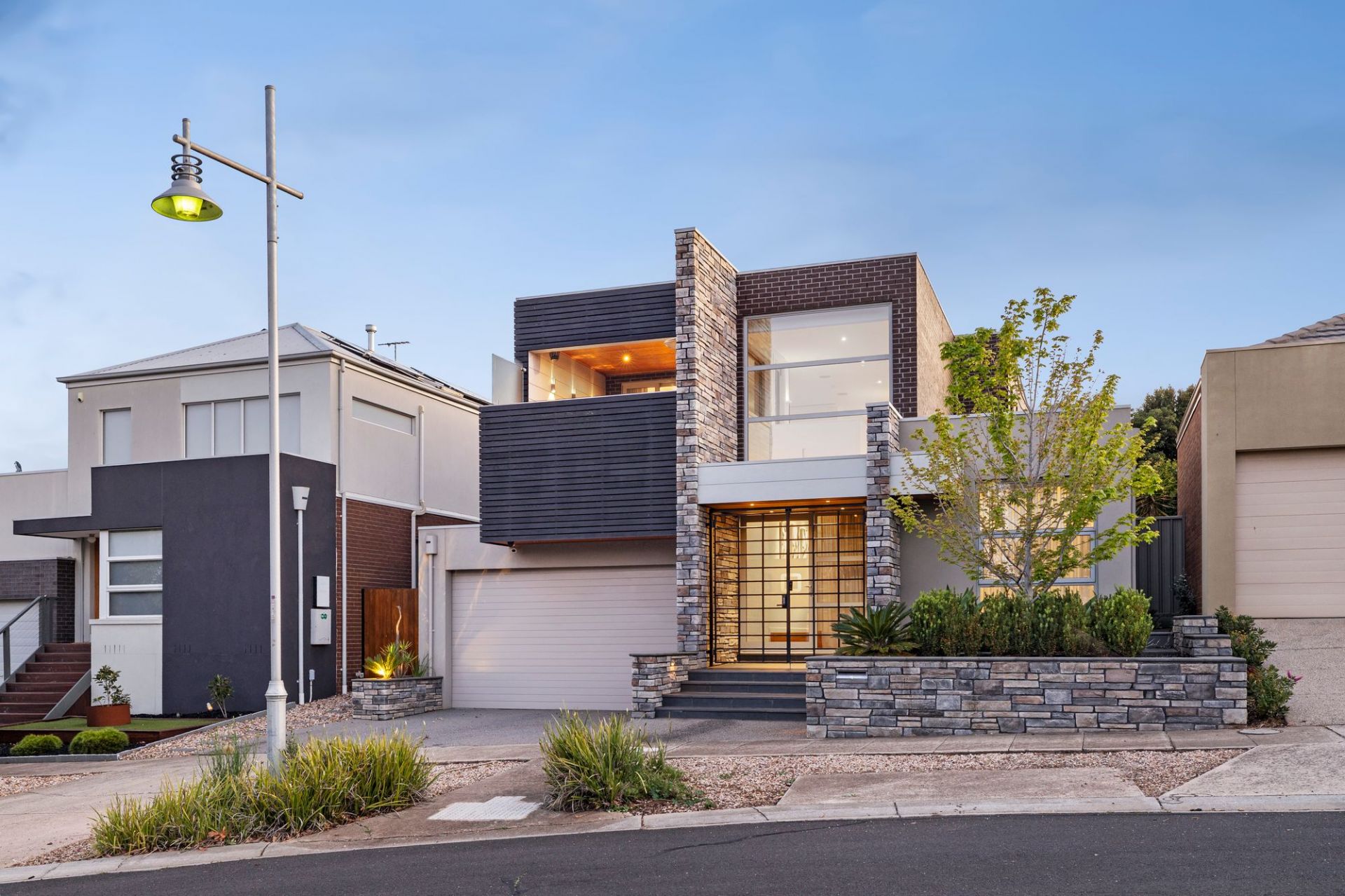 30 Caesia Way, Caroline Springs - Thumbnail 4