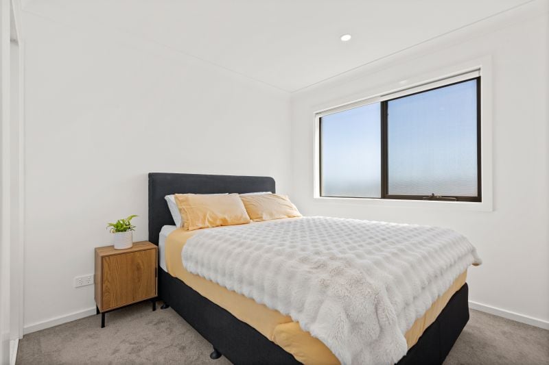 17 Versailles Walk, Wollert