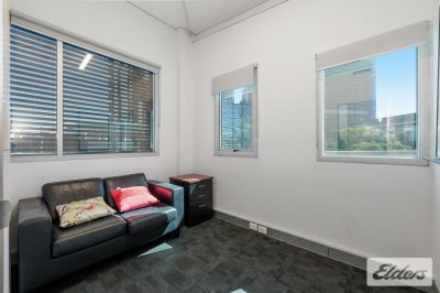 REFURBISHED ENTRY LEVEL OFFICE IN WEST END!
