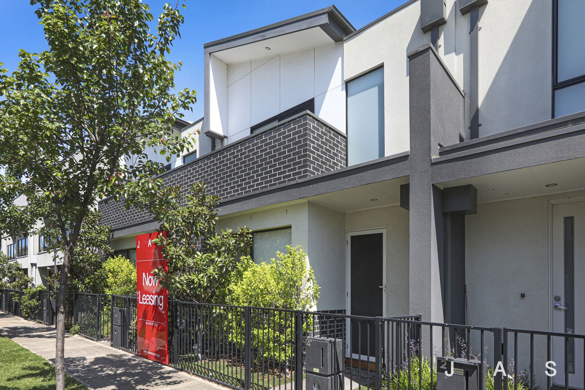 4 Highbury Street West Footscray VIC, West Footscray - Thumbnail 2