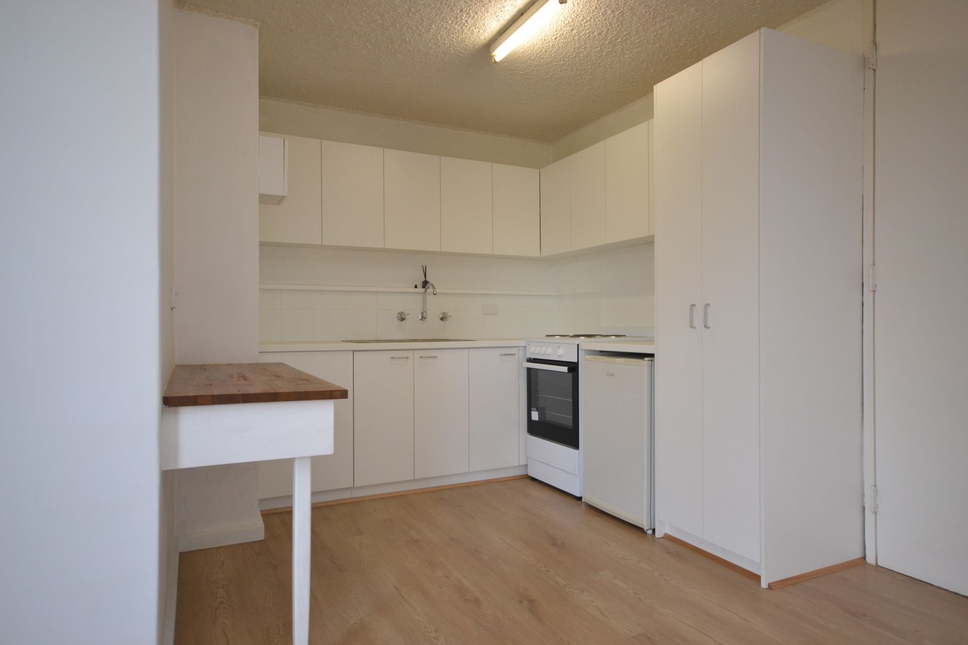 Bright & Warm Studio Apartment in the Heart of Preston