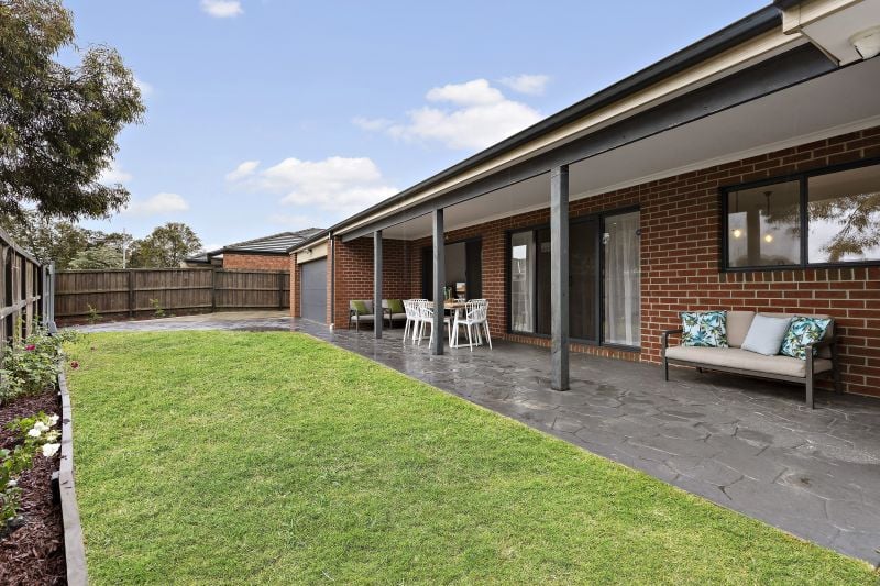 35 Plush Circuit, Epping