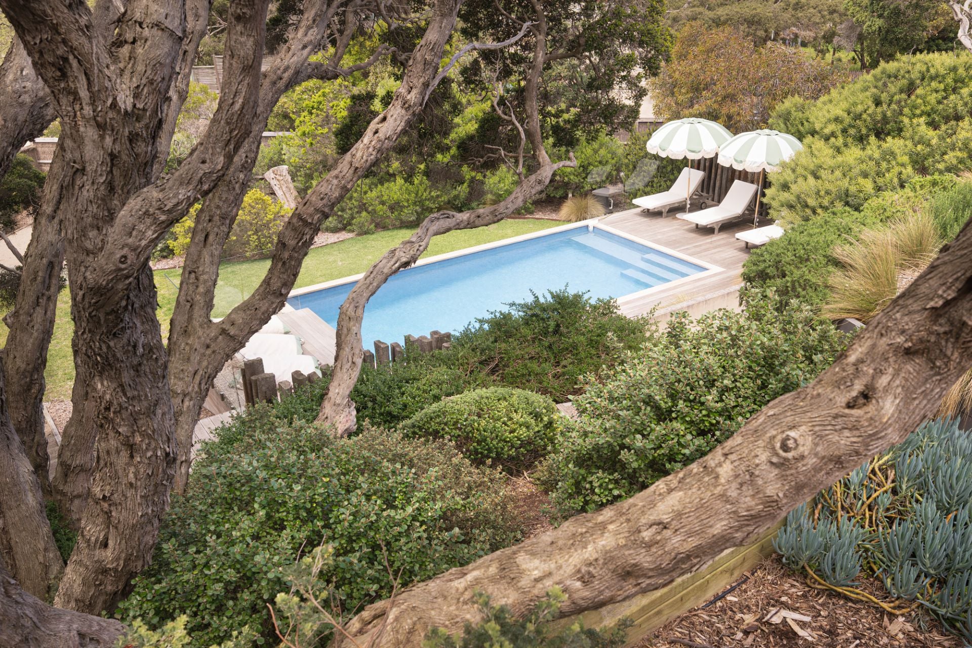 6-8 Beach  Avenue, Blairgowrie, Blairgowrie - Thumbnail 2