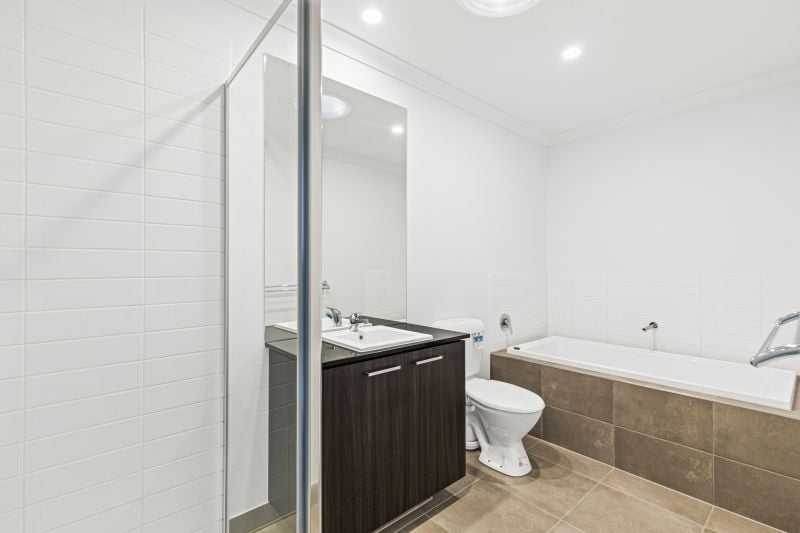 8 Earthshine Walk, Wollert