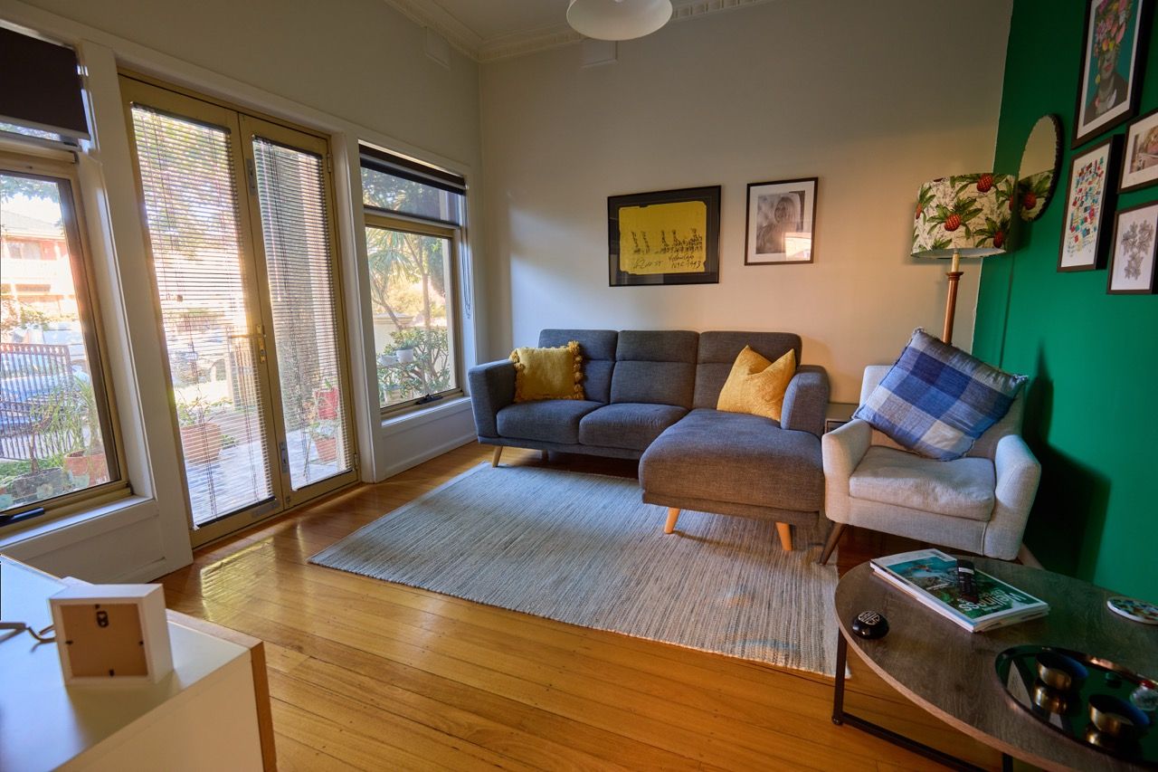 Charming & Light-Filled Thornbury Home