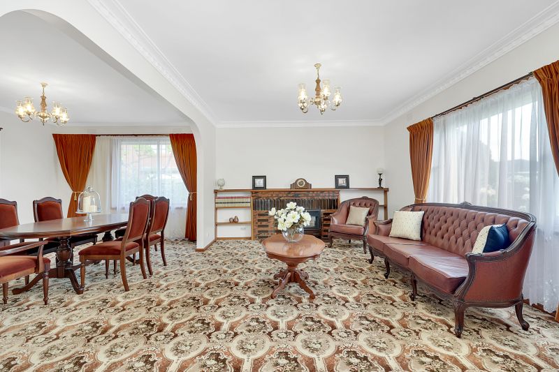 15 Elliot Street, Reservoir