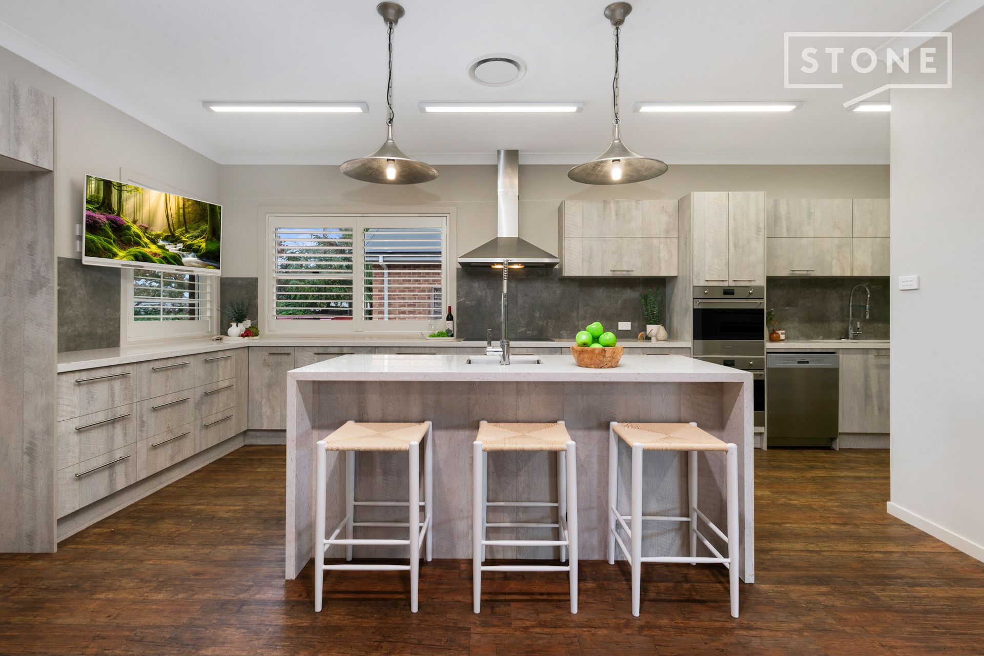 13 Lorikeet Close, Weston, Weston - Thumbnail 6