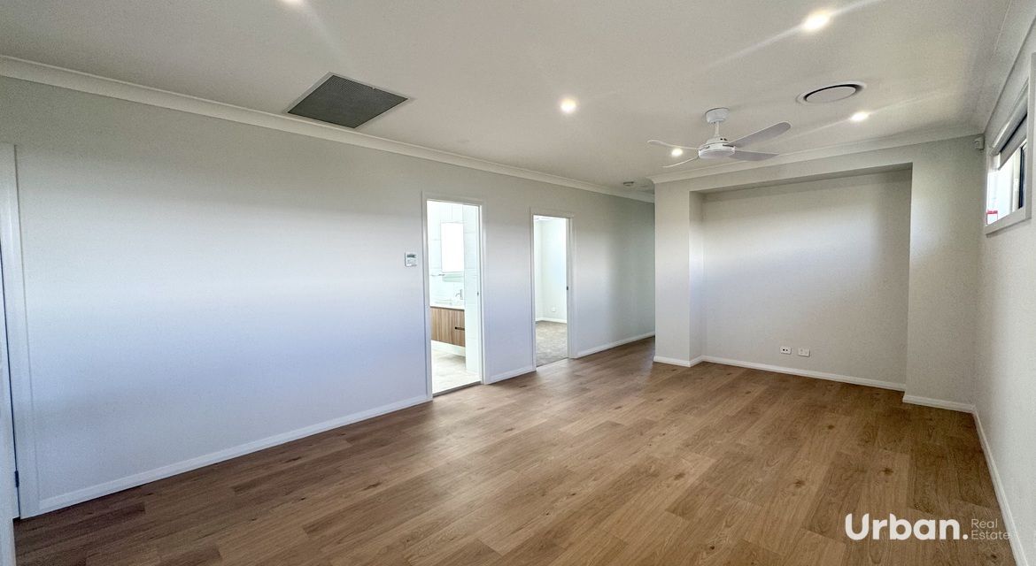 Oran Park 6 Chesterman Loop