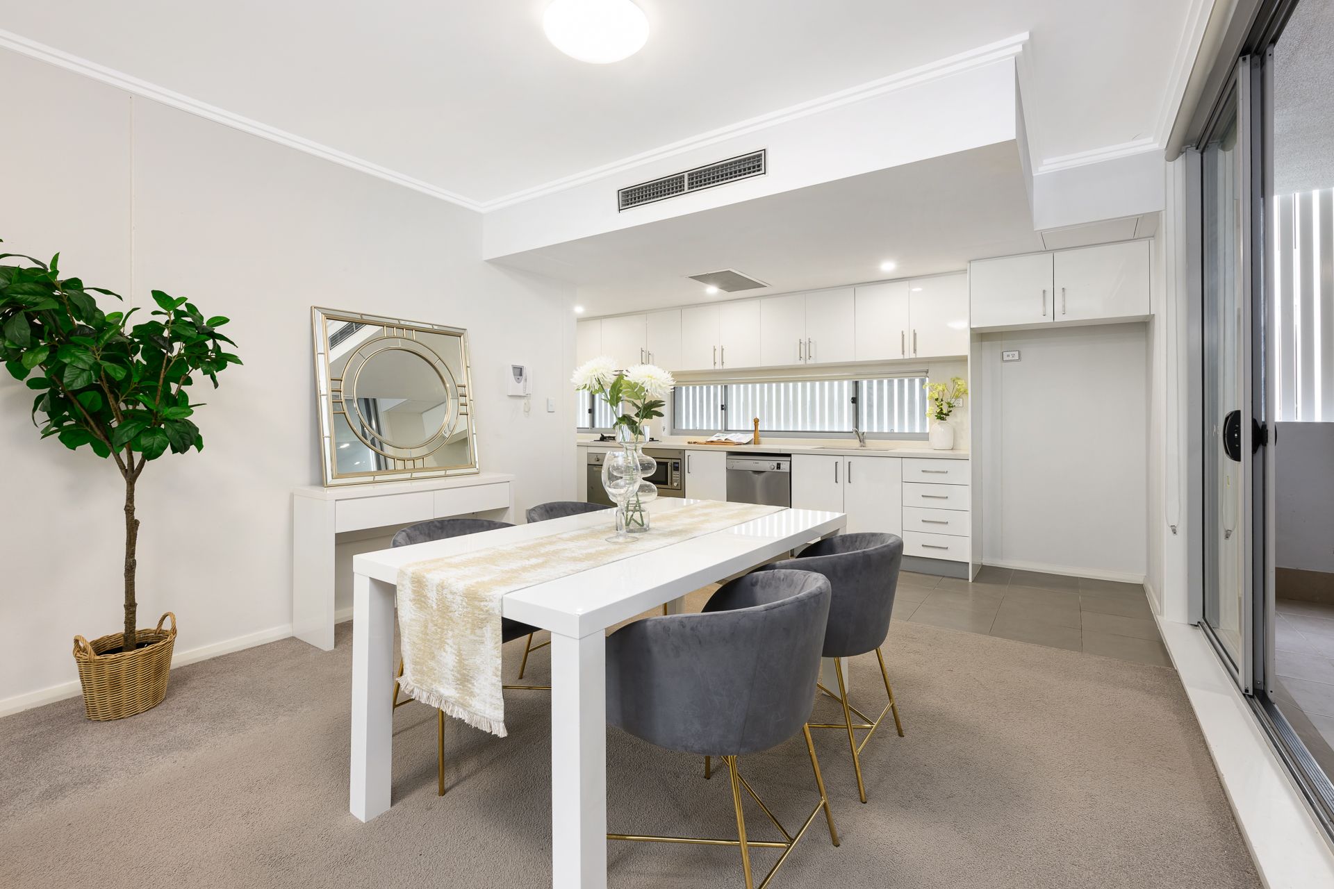 29/32-34 McIntyre Street, Gordon, Gordon - Thumbnail 4