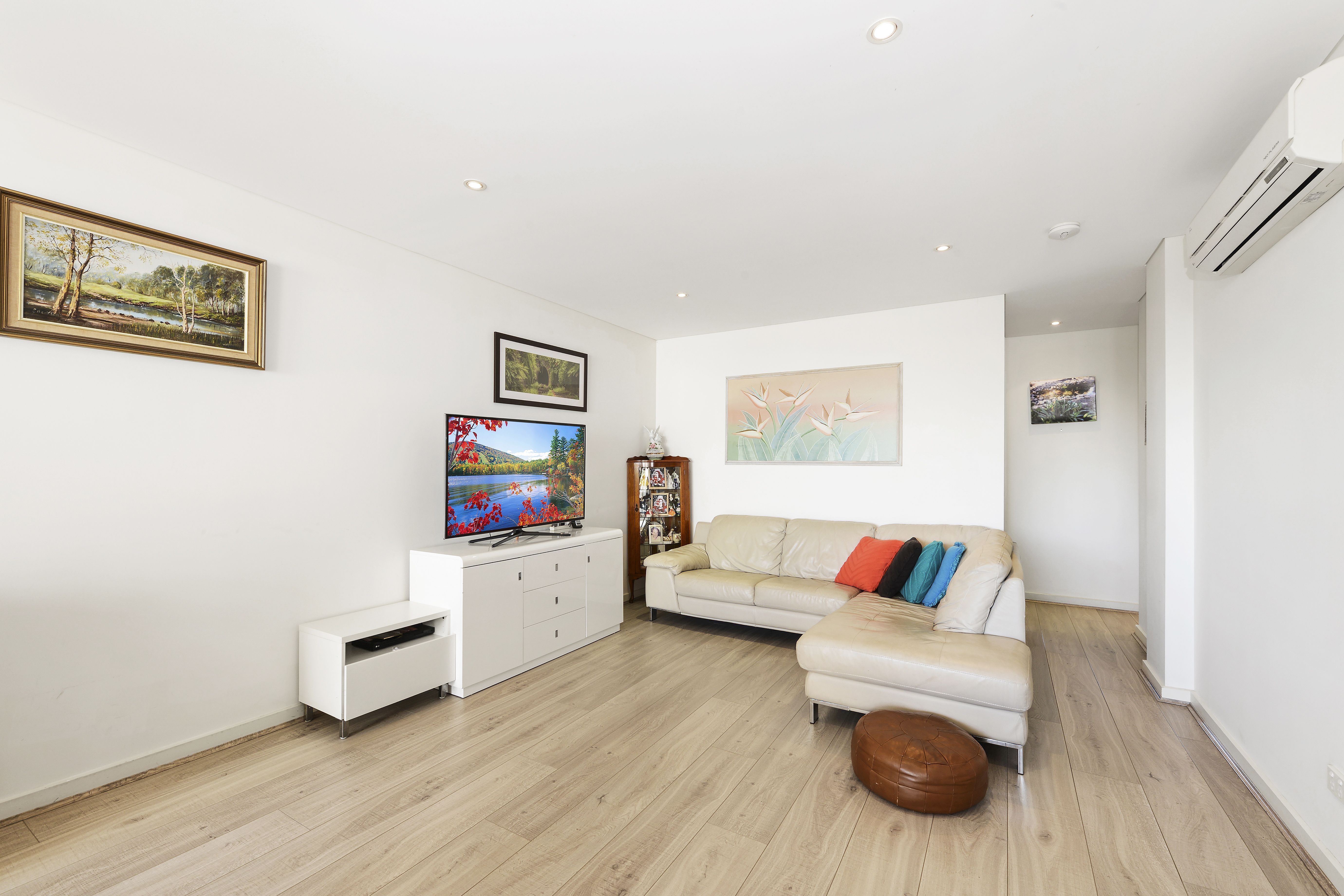 17/277 Kingsway CARINGBAH 2229
