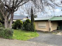 249 Hull Road, Mooroolbark VIC