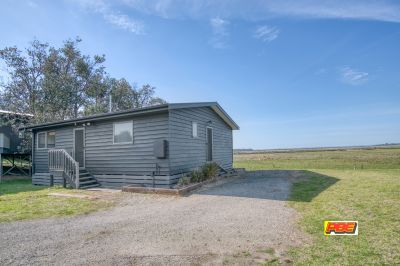 24 Anita Crescent, Venus Bay VIC, Venus Bay - Thumbnail 4