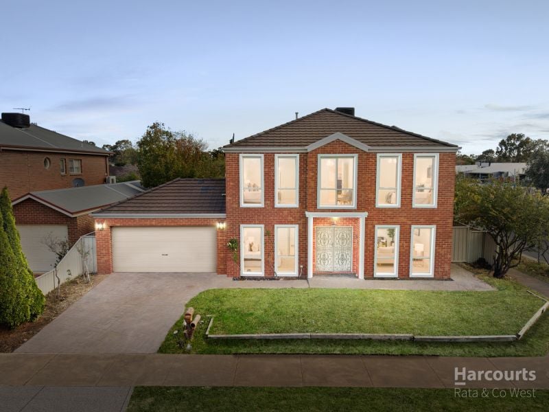 3 Brookside Court, Caroline Springs