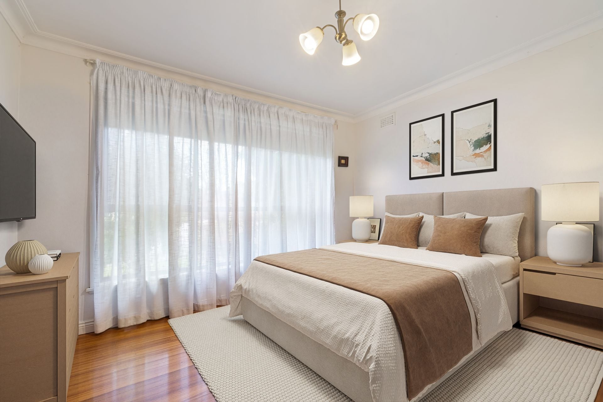 Family Comfort With Flexible Living Spaces