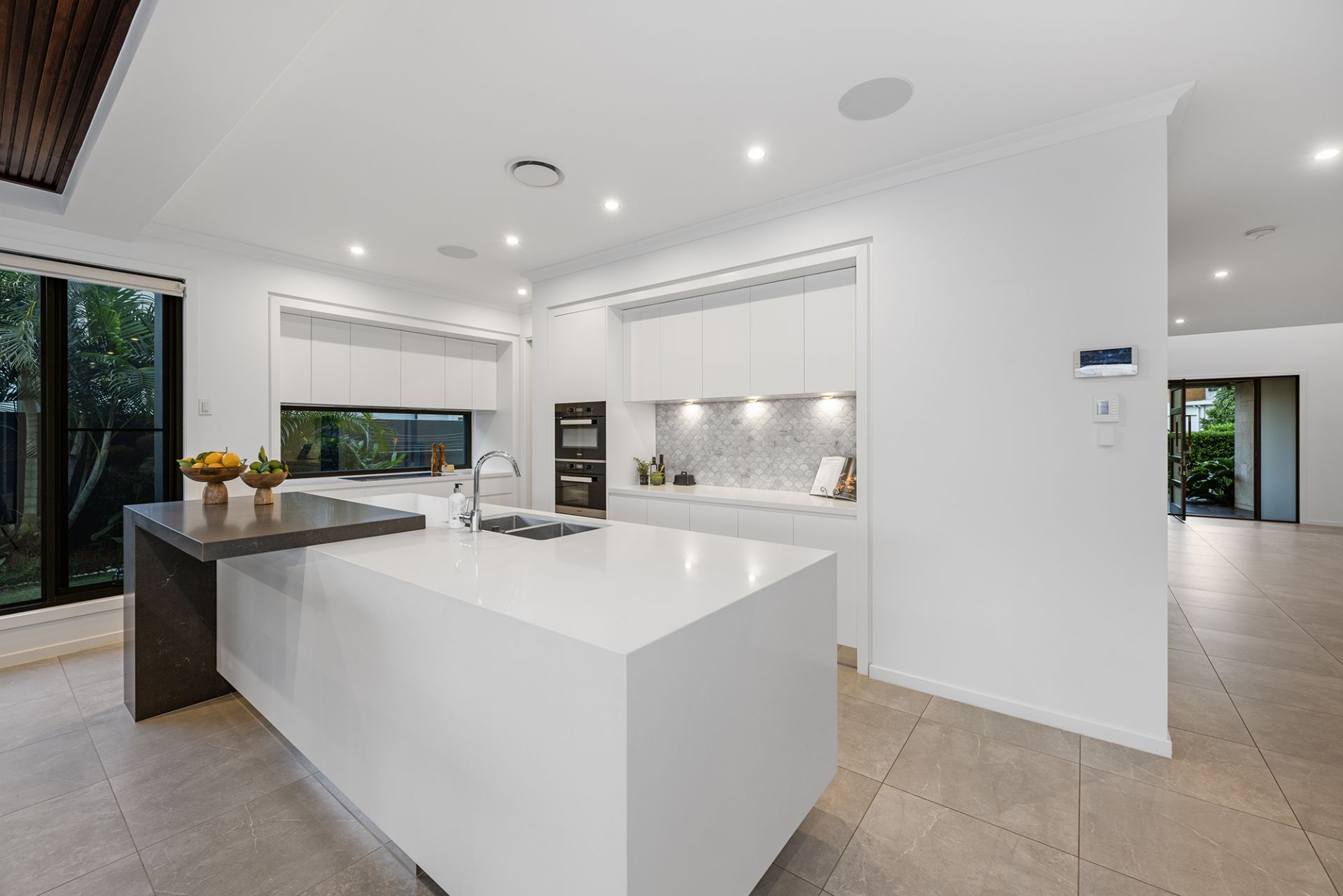 14-16 Northwater Drive, Hope Island - Thumbnail 7
