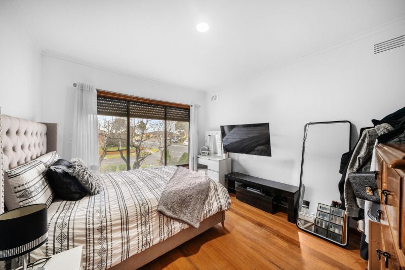 1 Nancye Drive, Lalor