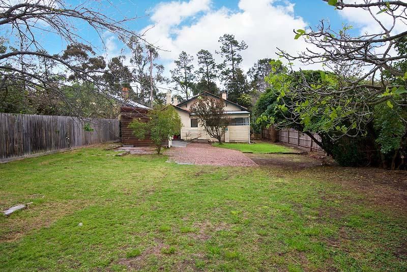 Renovated Edwardian Home with Rustic Charm on a Spacious Leafy Block