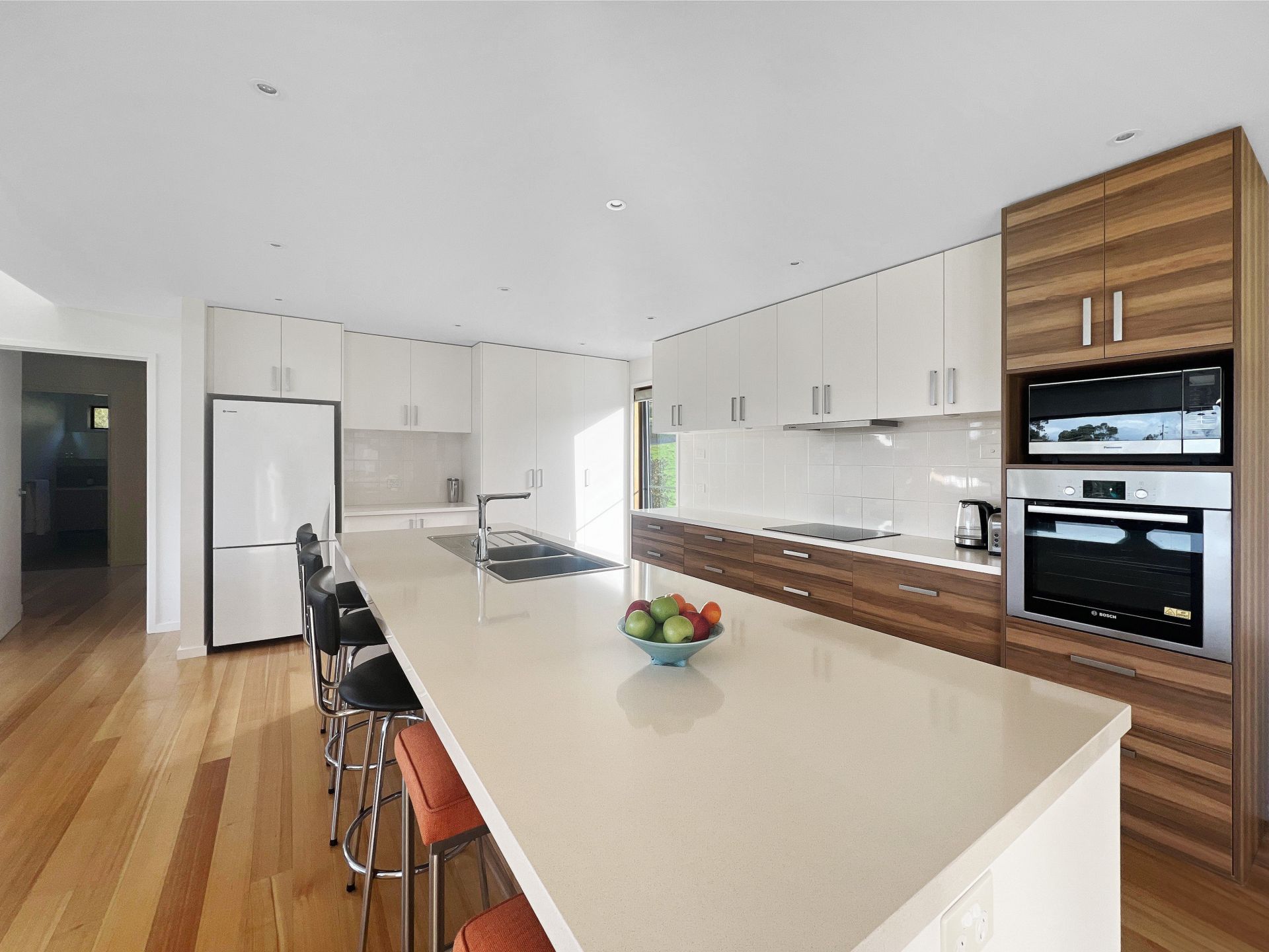 8 Hawdon Avenue, Kennett River - Thumbnail 7