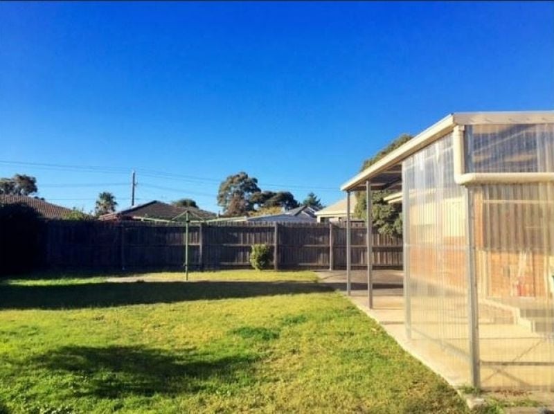 4 Glenloth Court, Epping