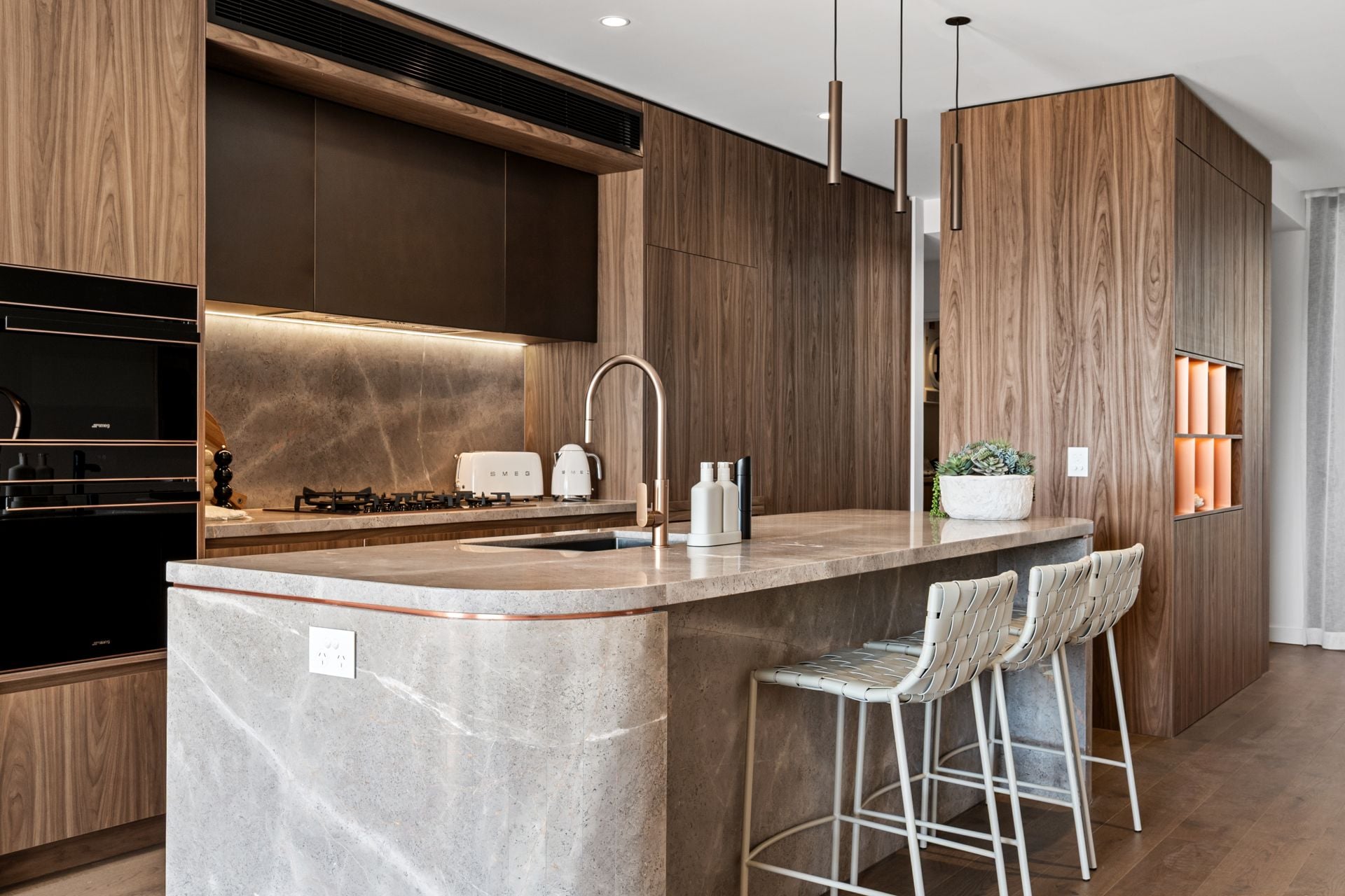 2/1 Grand Jabiru Way, Sanctuary Cove - Thumbnail 4