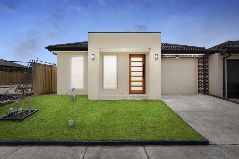 25 Waterside Boulevard, Wollert