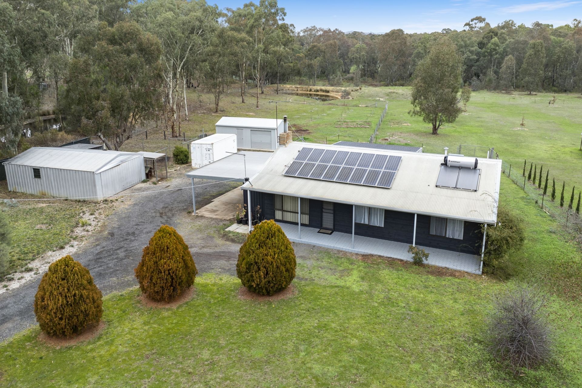 44 Menzies Drive, Daisy Hill - Thumbnail 4